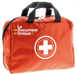trousse de secours obligatoire